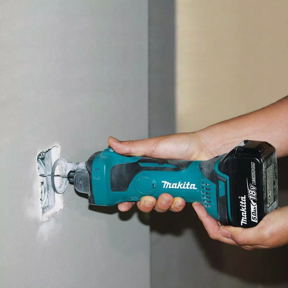Top 10 ๐ Specialty Power Tools Makita 18-Volt LXT Lithium-Ion Cordless Cut-Out Tool Kit, 5.0 Ah ๐ 12 Top 10 ๐ Specialty Power Tools Makita 18-Volt LXT Lithium-Ion Cordless Cut-Out Tool Kit, 5.0 Ah ๐ - Image 10